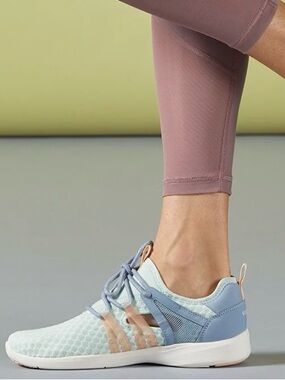 Vionic Women's Adore Sneaker Mint Mesh Sneakers with Peach and Blue Accents 6